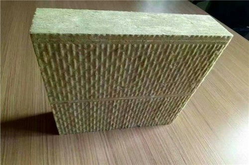 丹東保溫隔熱巖棉板現(xiàn)貨供應(yīng)，外墻巖棉板詳解